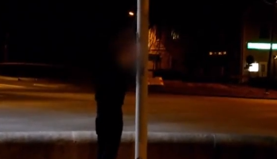 Hakkors,  Naziflaggor,  Flaggor, Mönsterås, Hets mot folkgrupp, Ljungby, Polisen, Vimmerby, Småland